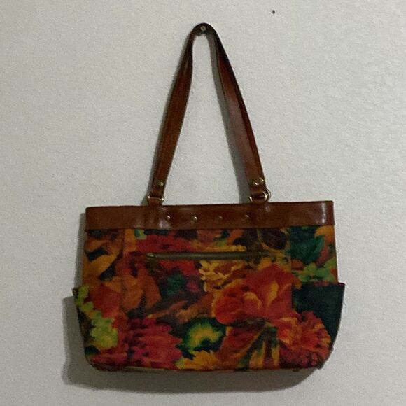 PATRICIA NASH Double Turn Lock Closure Floral Tote Bag with Leather Trim - Picture 5 of 13